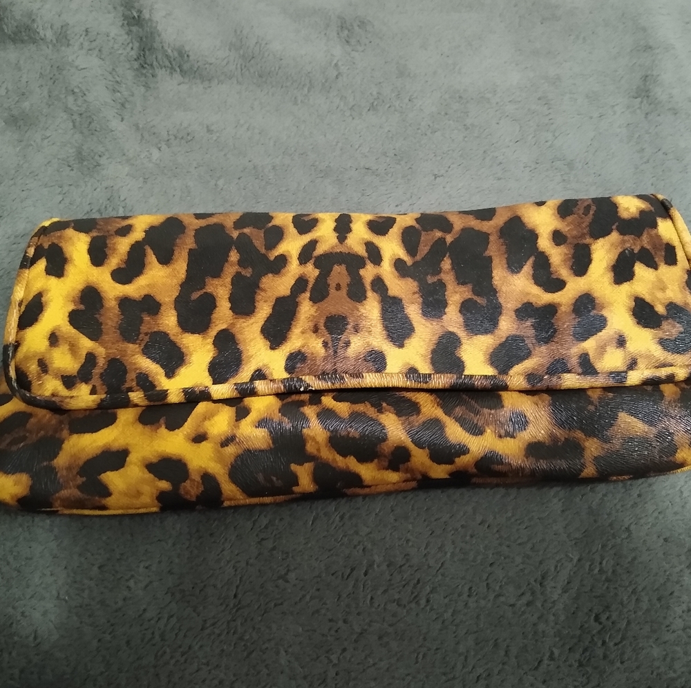 Purse - Picture 4 of 4